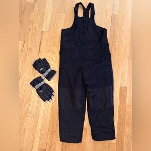 Little kid size 5-7 Black Snow Bib and Gloves Set